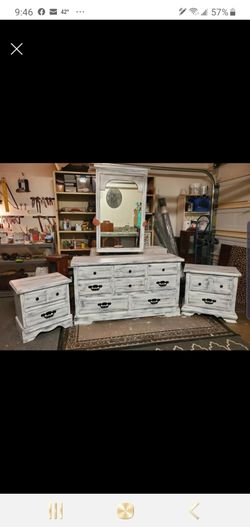 Dresser set with mirror and 2 nightstands