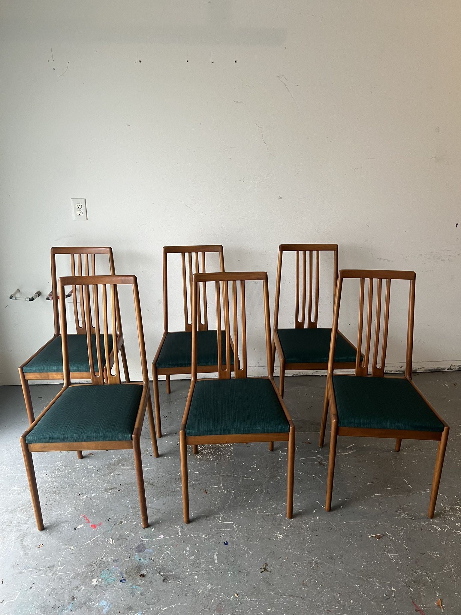 Vintage Mid Century Dining Chairs (6)