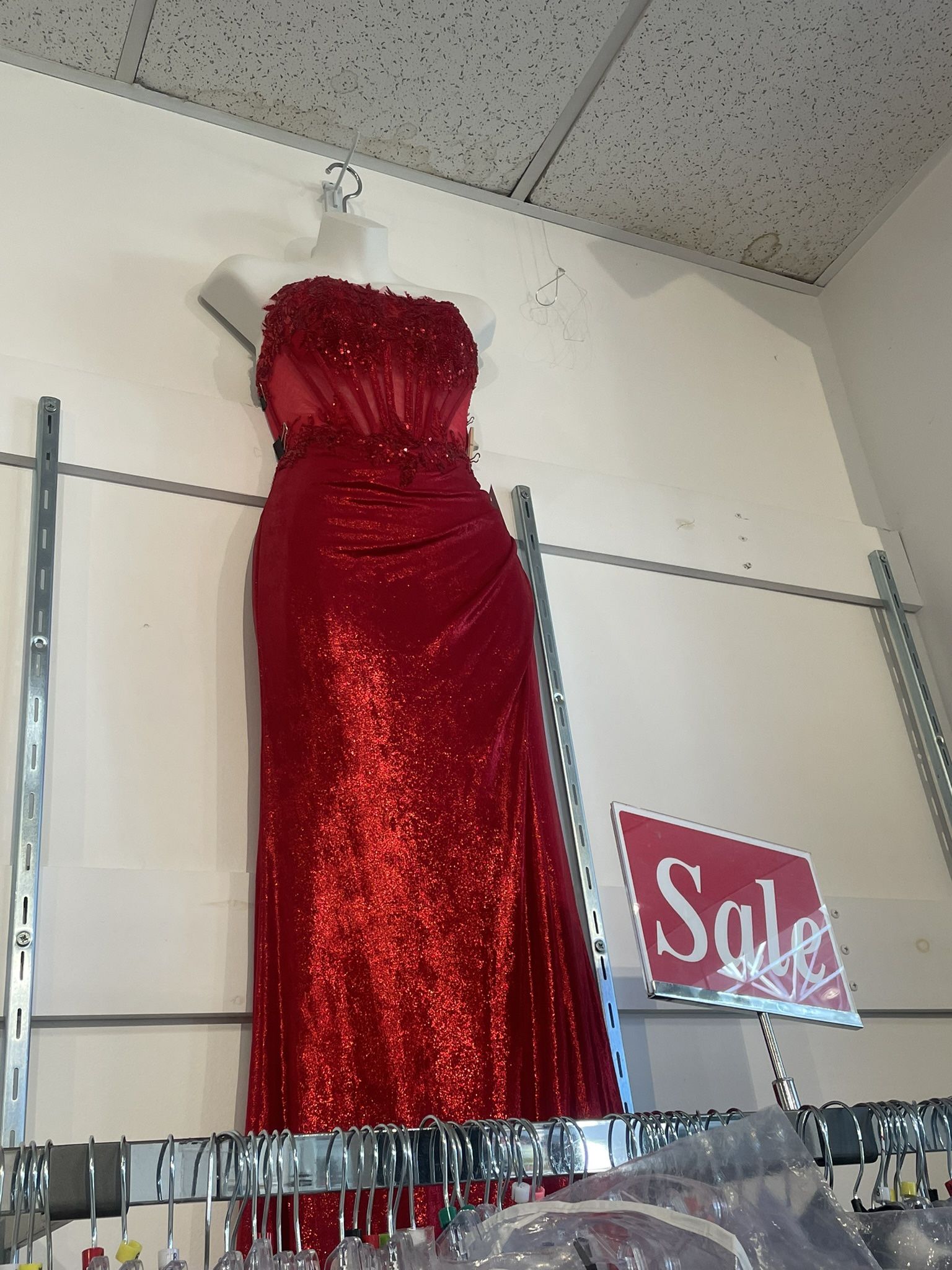 Brand Irish, Red Long Train, Size 2