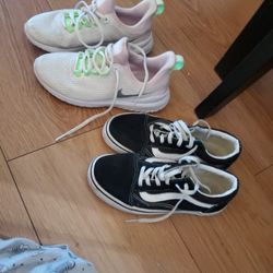 Size 3.5 In Kids Shoes