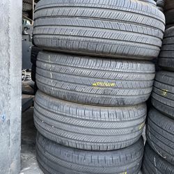 215/50R17 Marca Michelin Primacy En Excelentes Condiciones De Vida