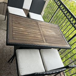 Patio Set- 4 Chairs 