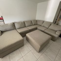 Living Spaces 3-Piece Sectional Sofa w/ Chaise & Ottoman