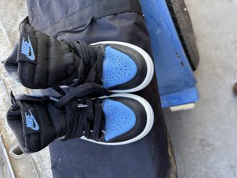 Jordan 1s Kids Size 12