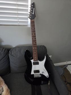 Ibanez guitar and Peavey amp