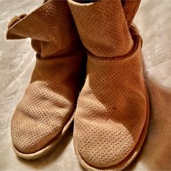 Ugg Leather Boots Size 7 Women
