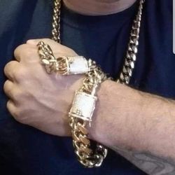 12MM Diamond Lock Cuban Link Set 14K Gold Plated Does Not Loses Color