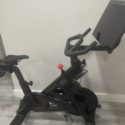 Peloton Bike