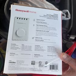 Honeywell Home Thermostat 