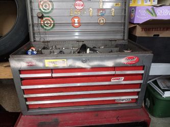 Craftsman Metal Tool Chest with Drawers
