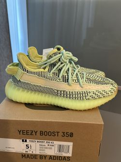 Yeezy Boost 350 V2 Yeezreel Size 5.5 