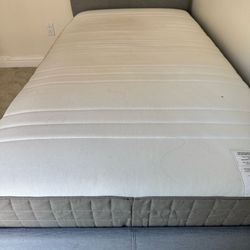 IKEA HAUGESUND Twin Size 10 inch Innerspring Mattress Firm Very Clean and Excellent Condition