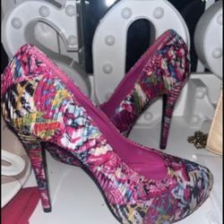 Highest Heel Stiletto Pumps - fuchsia fabric size 7 