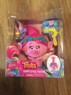 New!! Trolls Poppy Style Station... $35