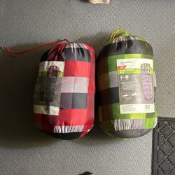 2 Sleeping Bags