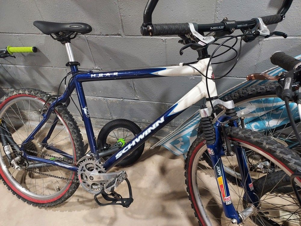 Mountain Bike