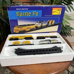Vintage Santa Fe Train Set