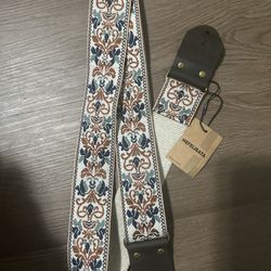 Nefelibata Guitar Strap