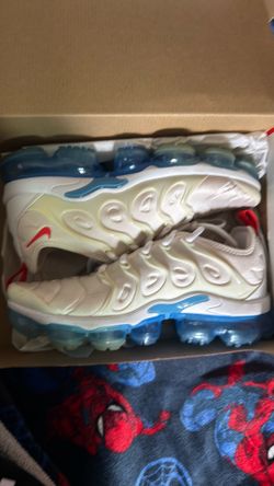 Air Vapormax plus  white/red