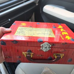 Zhengda Refined Purple Clay Teapot