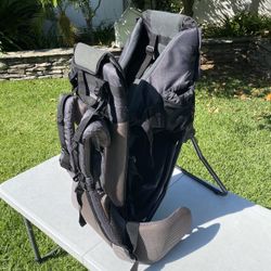 Like New Clevr Plus Child Carrier Pack. With No Canopy