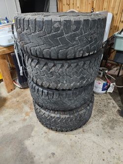 Tires Open Country 35x12.50R18LT