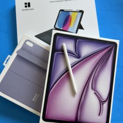 iPad Air 13” (M2 Chip) 256gb With Keyboard, Pen Accessories