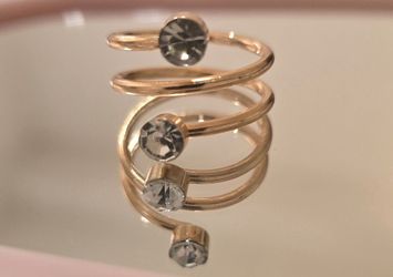 Stylish Fancasy Finger Ring.