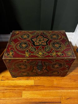 Set of 2 Decorative Floral Storage Chests