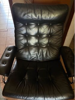 Leather Recliner Chair