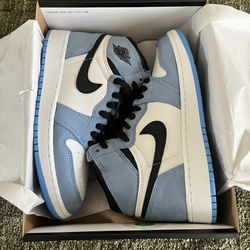 University Blue Jordan 1 