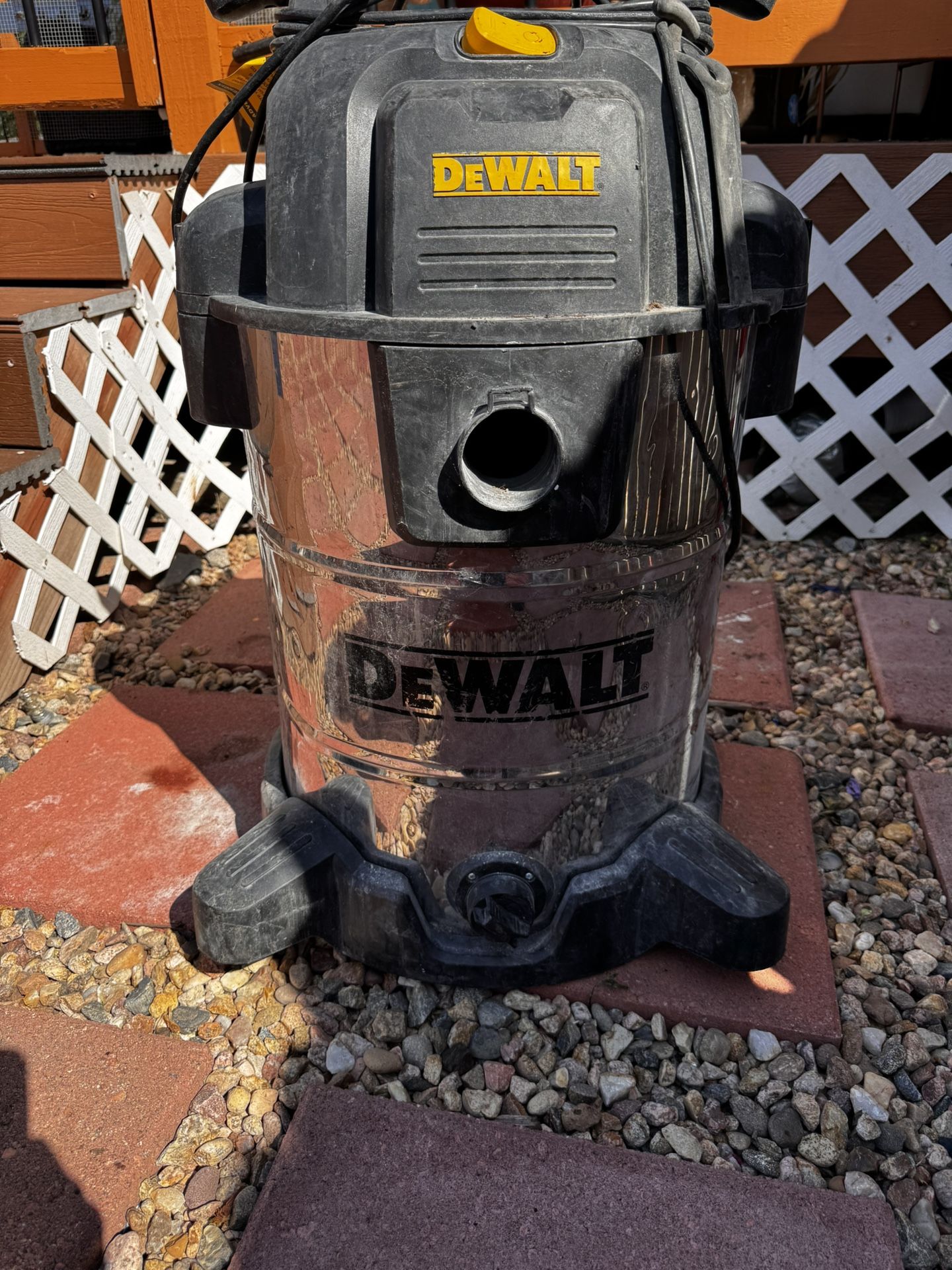Dewalt Vacuum