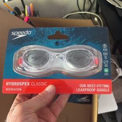 3 Pairs Of Swimming Googles 