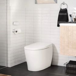 Moen 3-Series Standard Electronic Cleansing Toilet. Brand new in box