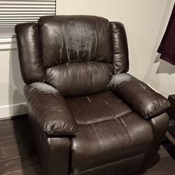 Recliner Chair - Free (Peeling Leather, Upstairs)