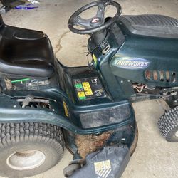 Yard works Riding Lawnmower 42”