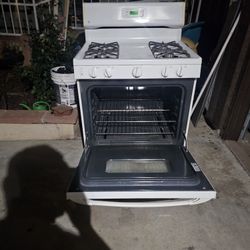 Estufa En Buenas Condisiones 