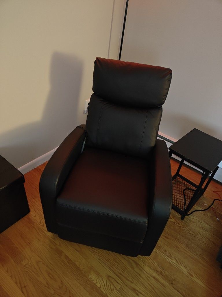 Massage Recliner Chair Brand New Never Used