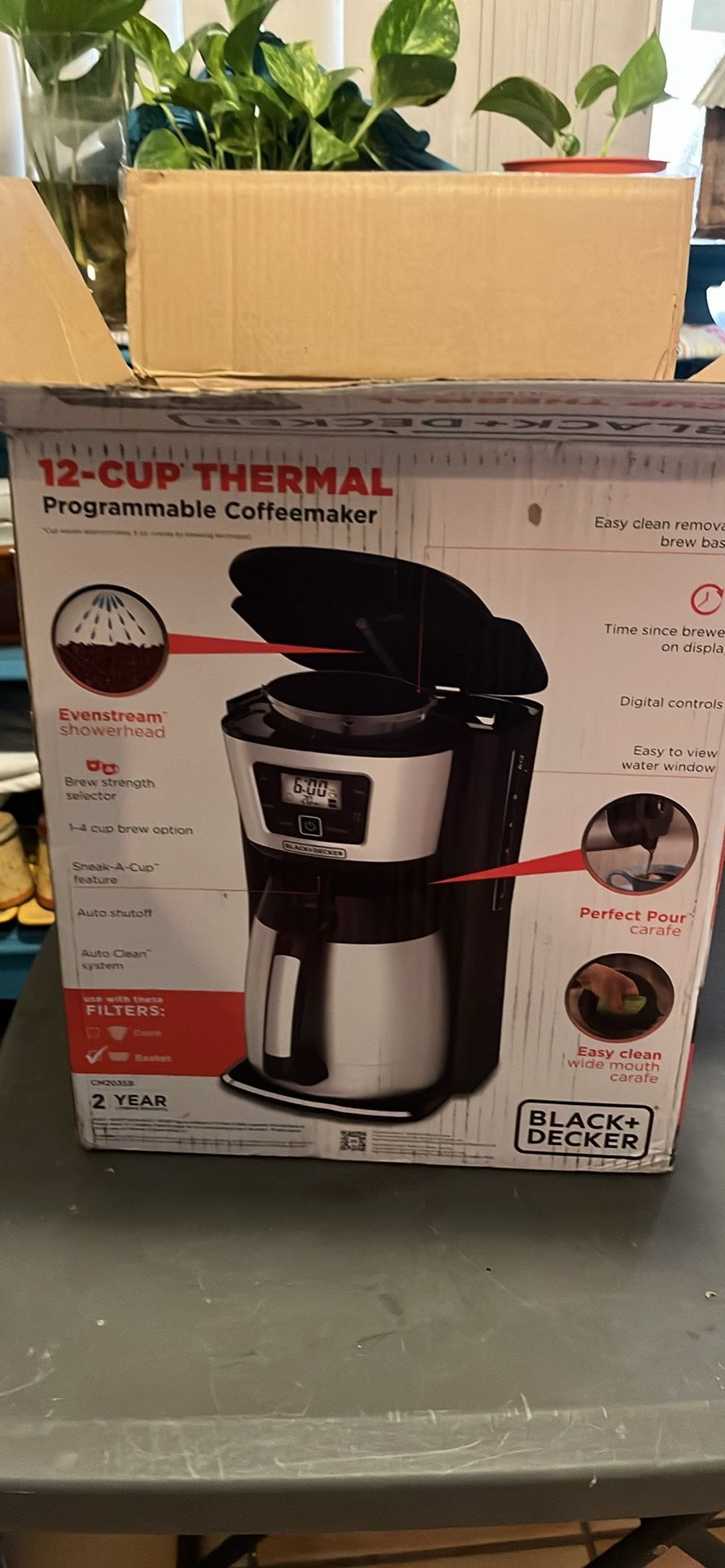 Black & Decker 12 cup thermal, programmable coffee maker