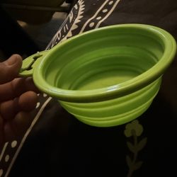Portable Dog Bowl