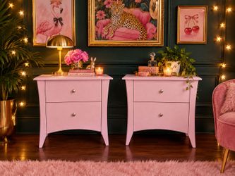 Beautiful Vintage Nightstands