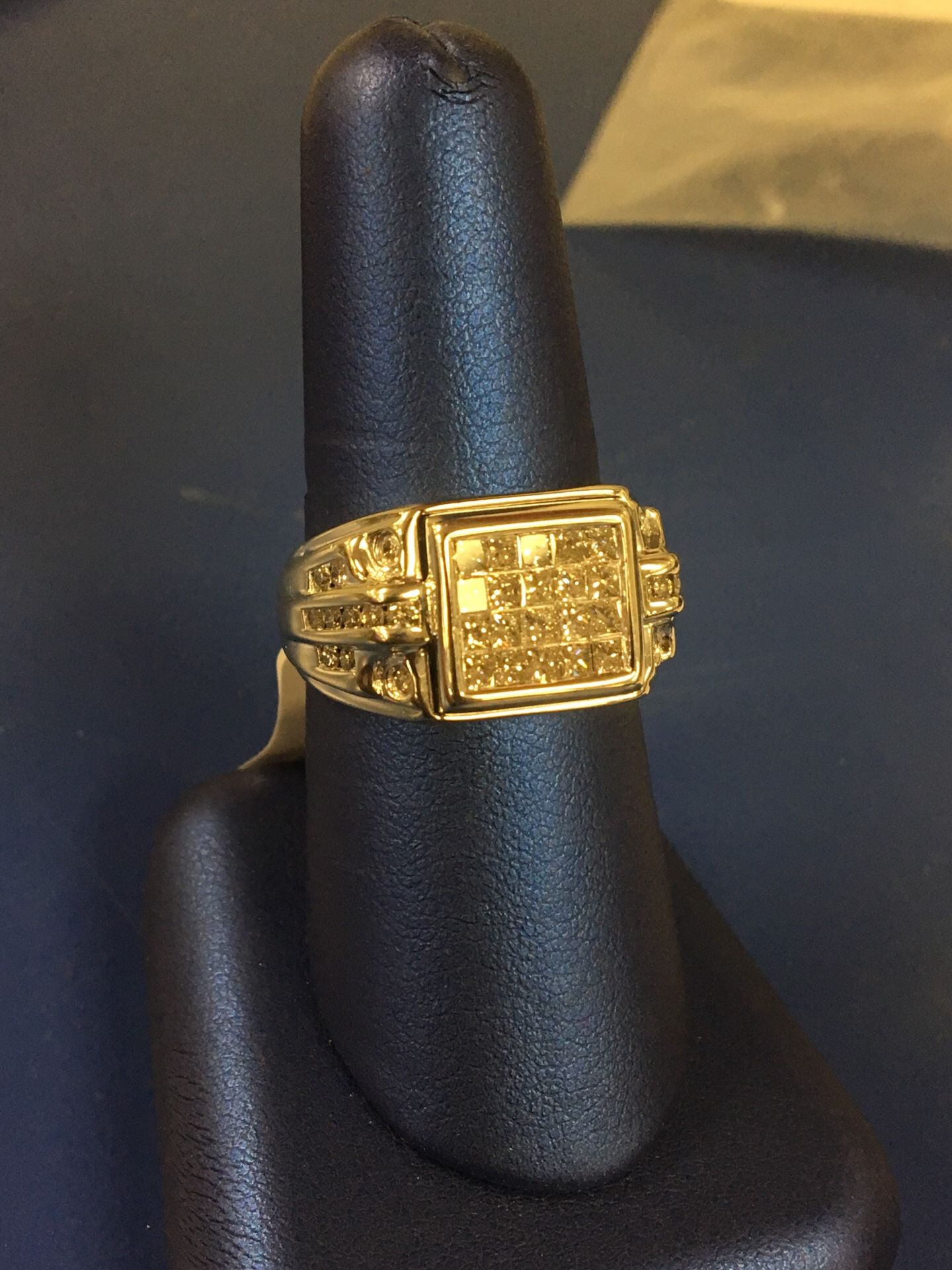 14k men’s ring with diamonds
