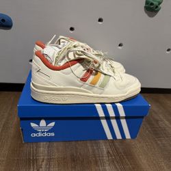 NWT US Men’s Size 5.5 / Women’s Size 7 Adidas Originals Forum 84 Low Lace-Up Sneakers