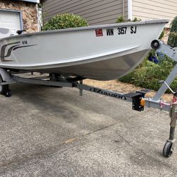 2016  ALUMA CRAFT  14’ Boat