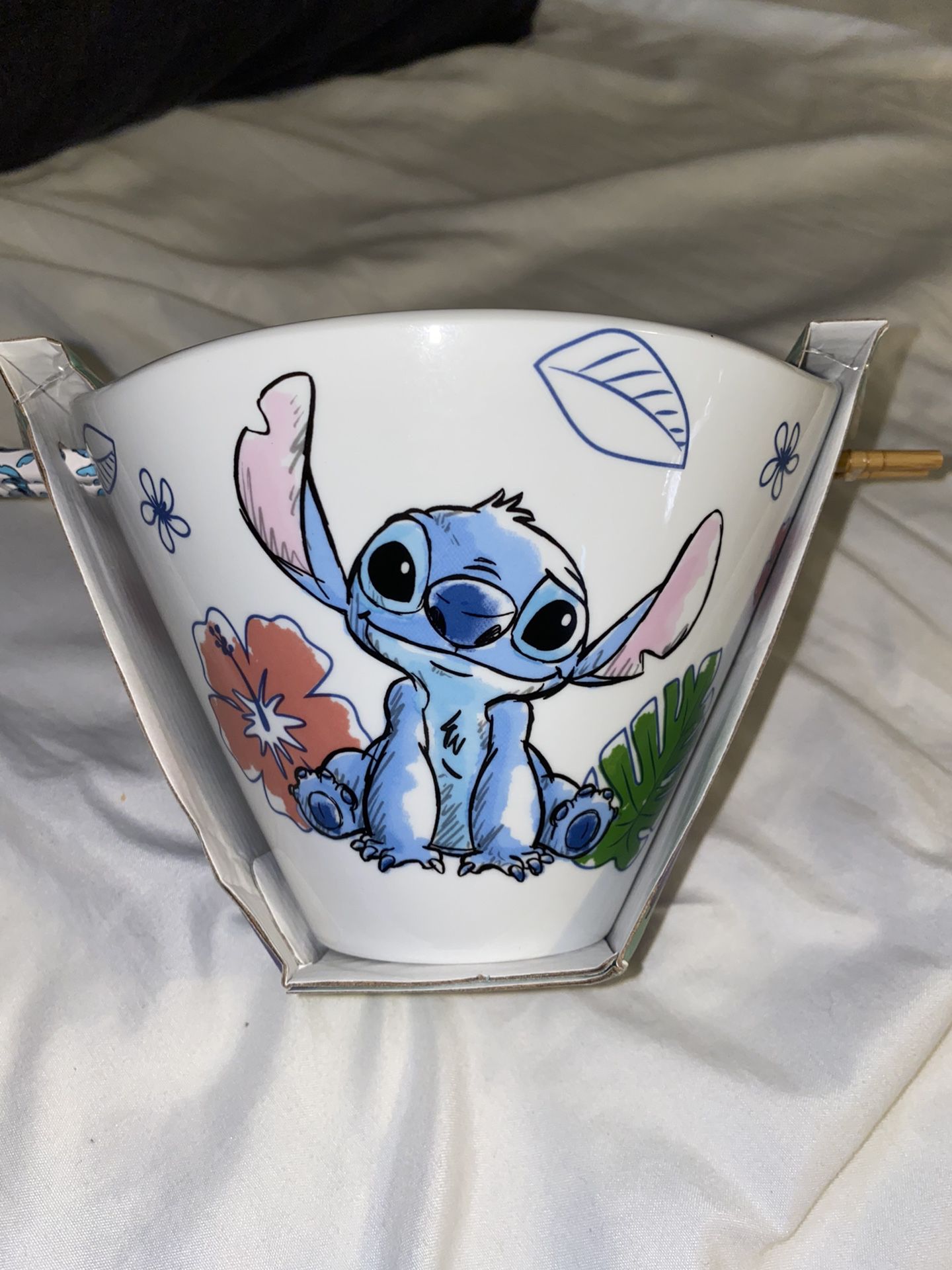 Disney Lilo & Stitch Sketch Hibiscus Ramen Bowl With Chopsticks NEW