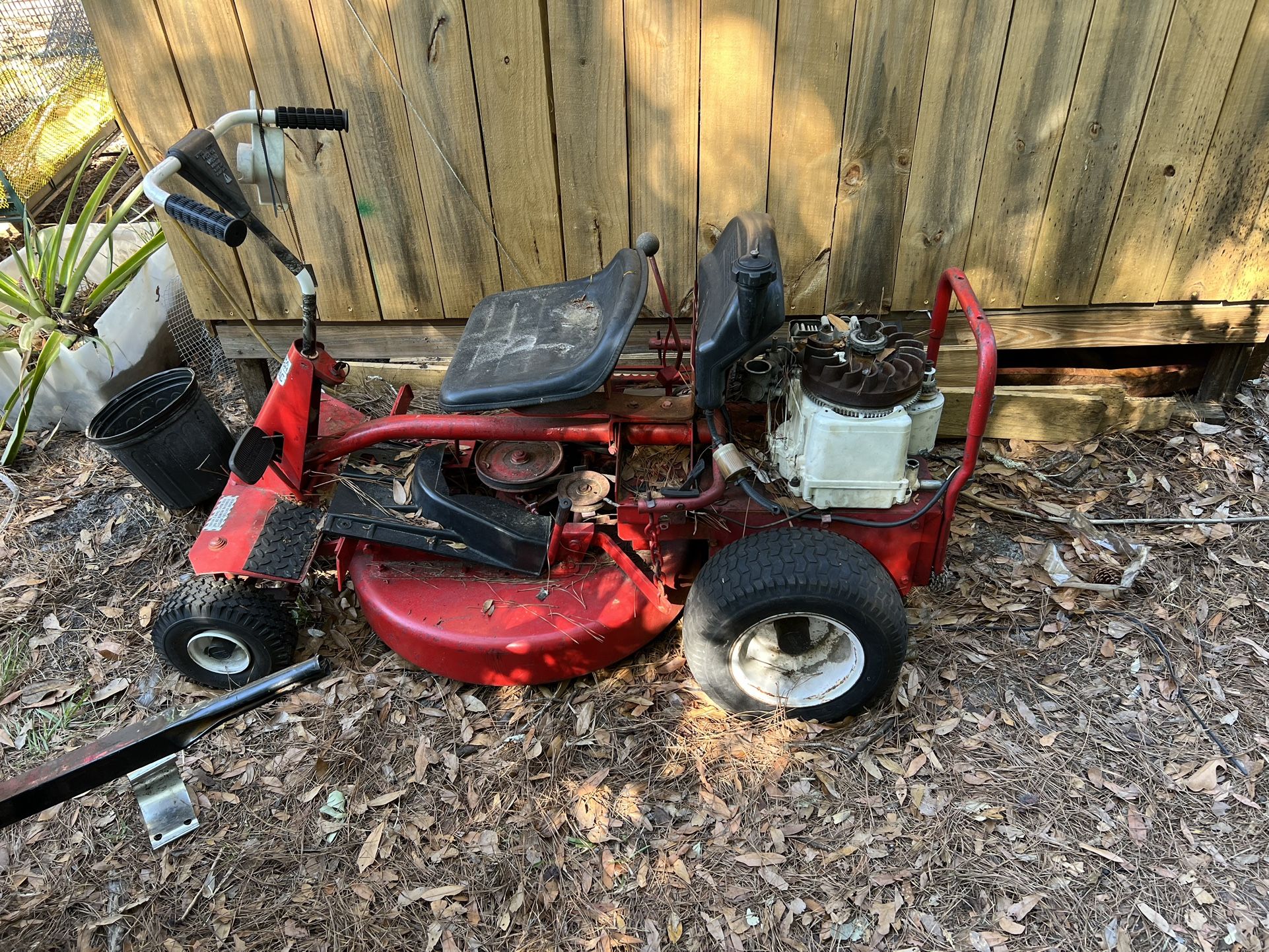 Snapper Riding Mower Needs Work