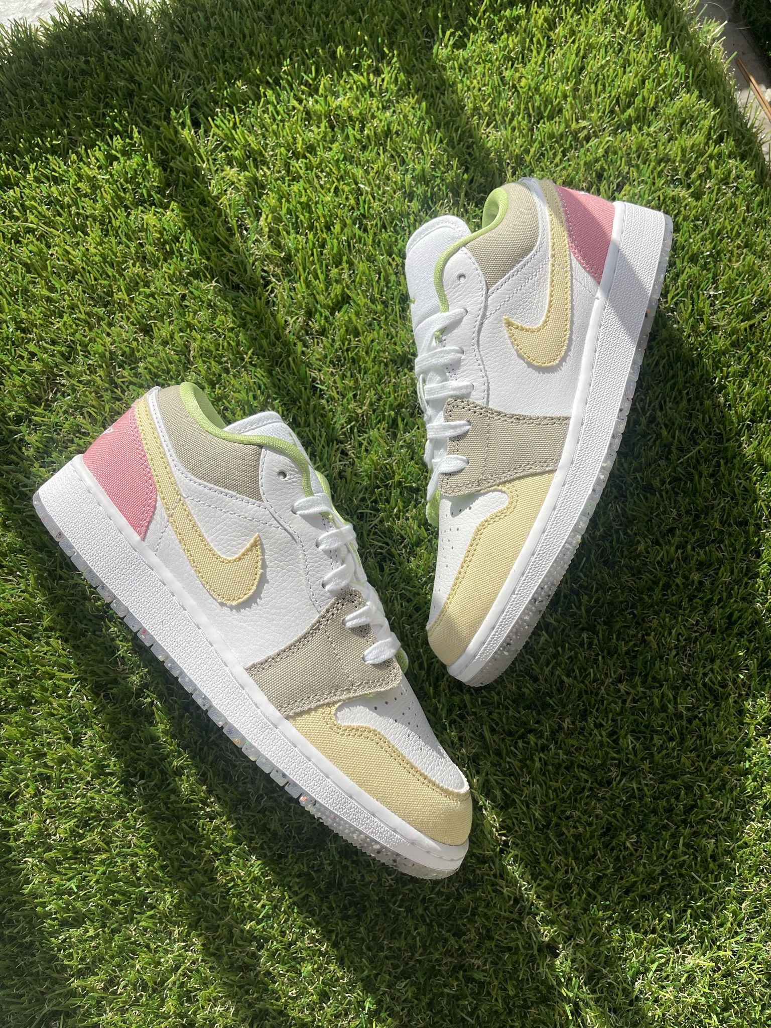 Jordan Low Pastel Pink Yellow Size 5Y And Y