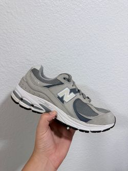 New balance 2002r grey
