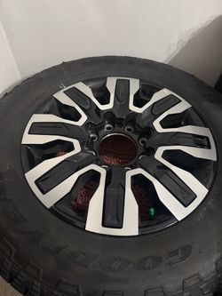 GMC DENALI 20 “Wheel with good year Tire