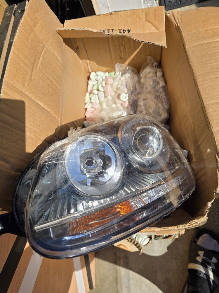 VW Golf 03-08 And Jetta 2005 Projector Headlights 